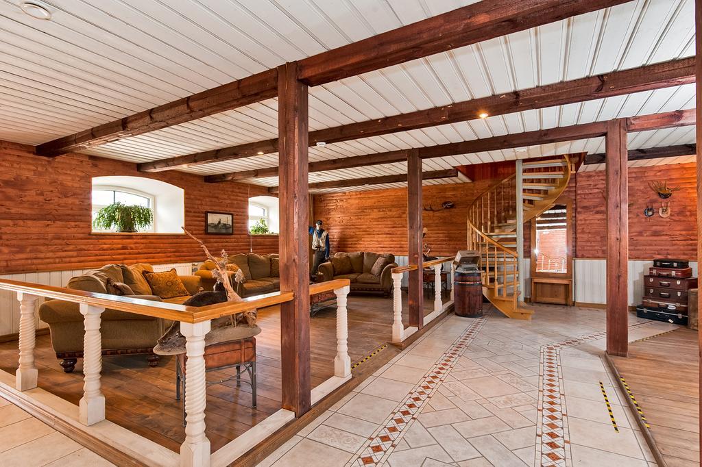 Veskisilla Hotel Türi Εξωτερικό φωτογραφία