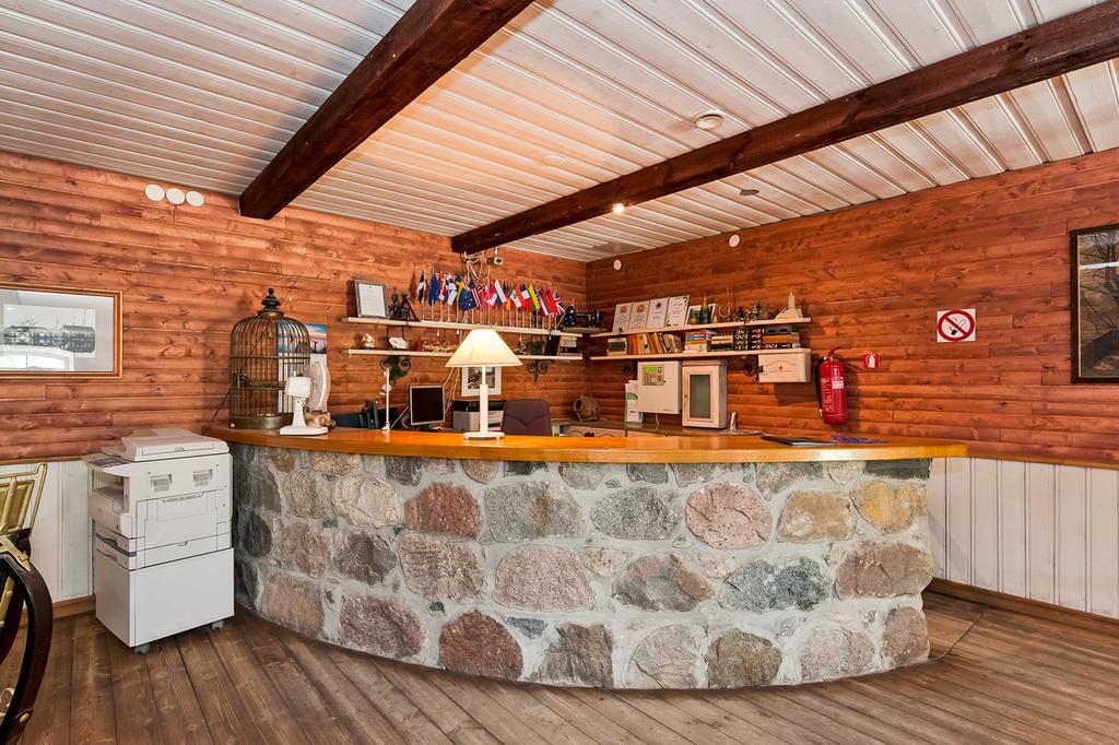 Veskisilla Hotel Türi Εξωτερικό φωτογραφία