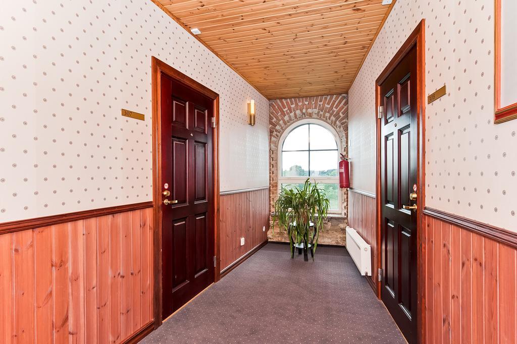 Veskisilla Hotel Türi Εξωτερικό φωτογραφία