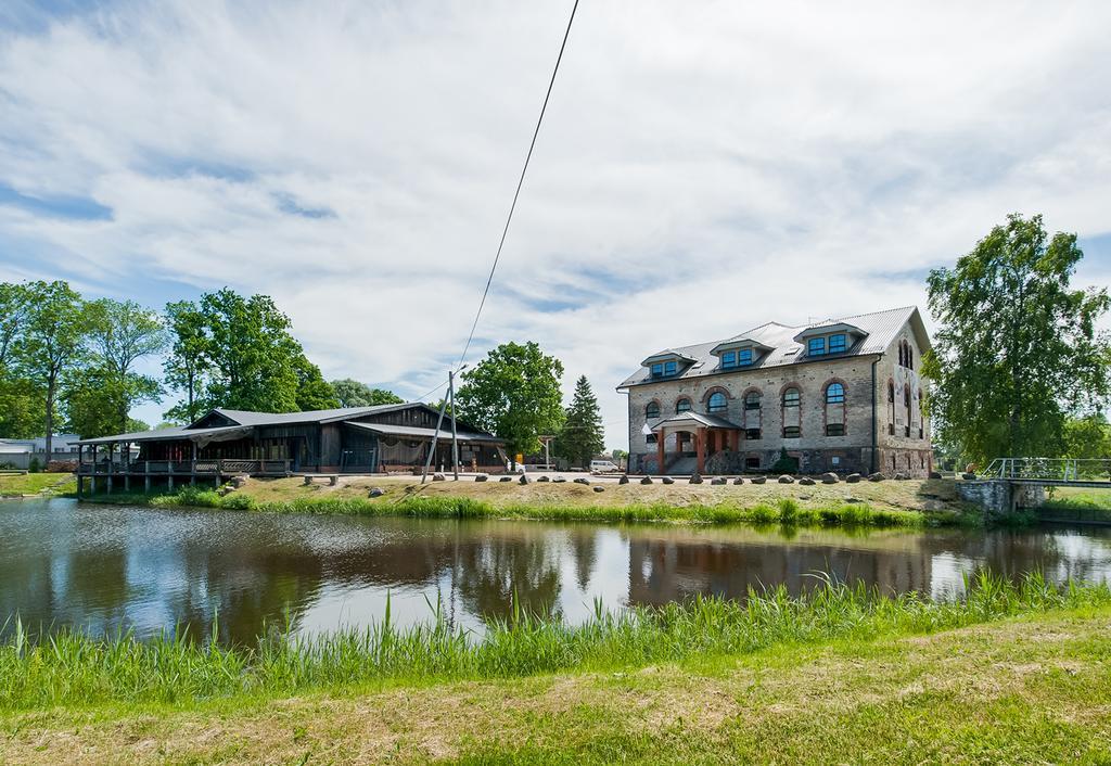 Veskisilla Hotel Türi Εξωτερικό φωτογραφία